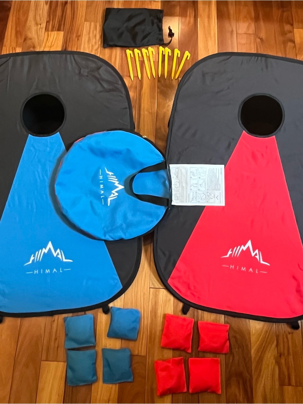 Himal Pop-Up Collapsible Portable Cornhole Set 8 Bean Bags, Stakes, Carry Case